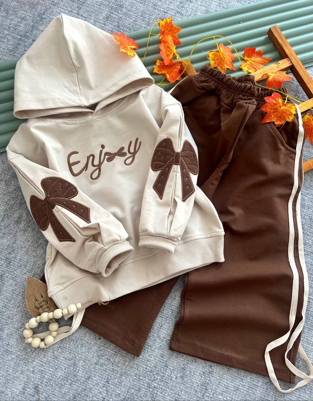 پاپیون کلاهی (133902)