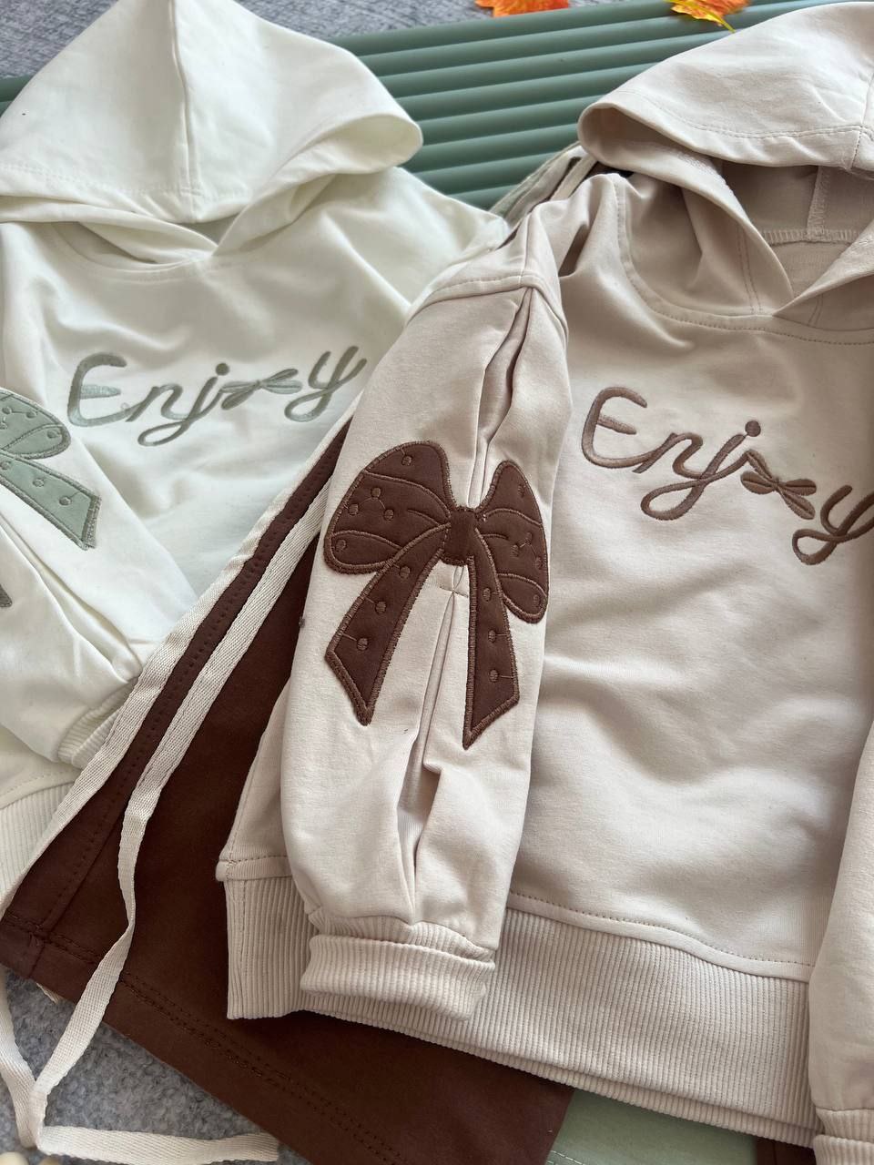 پاپیون کلاهی (133902)