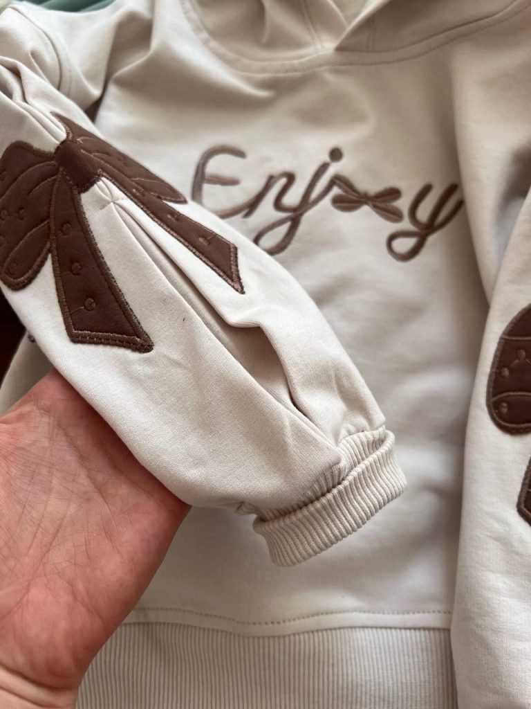 پاپیون کلاهی (133902)