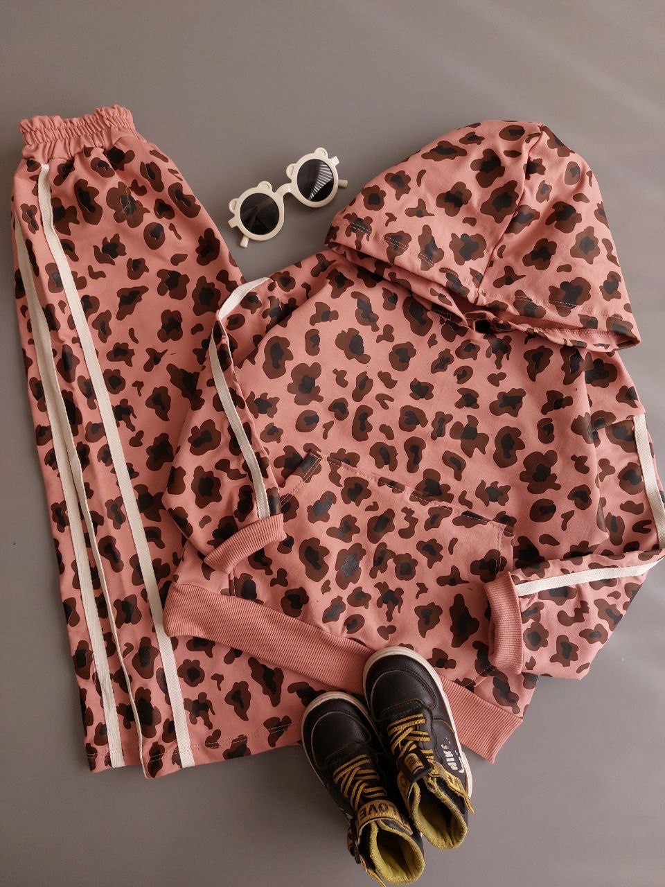 بگ پلنگی (140302)