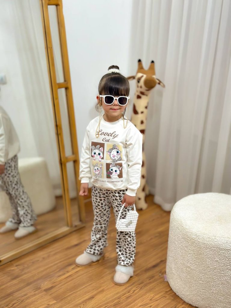 چهار گربه (141971)