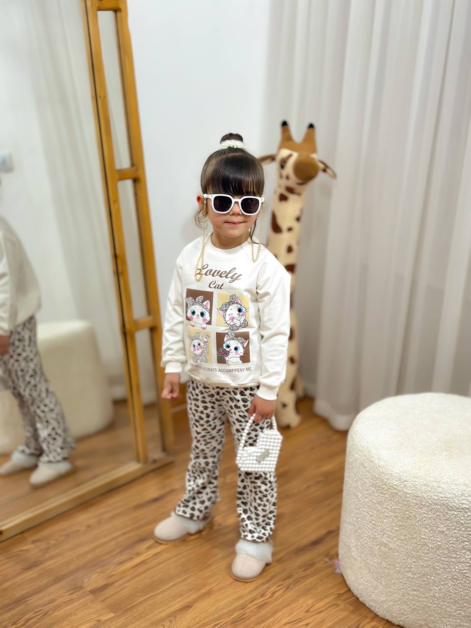 چهار گربه (141971)