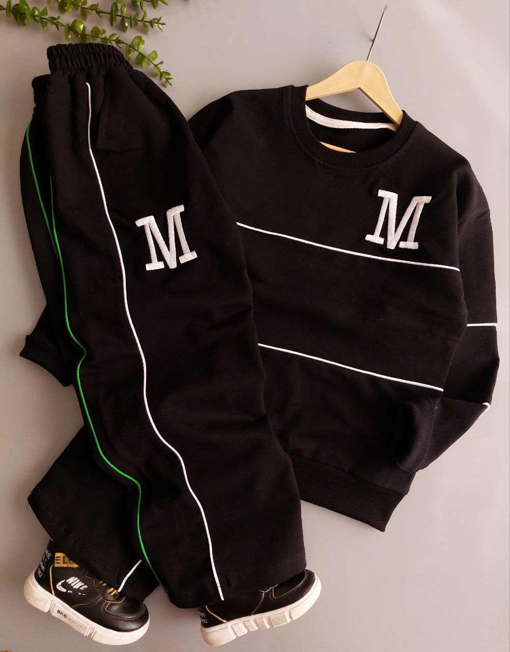 ام بگ نواری (142763)