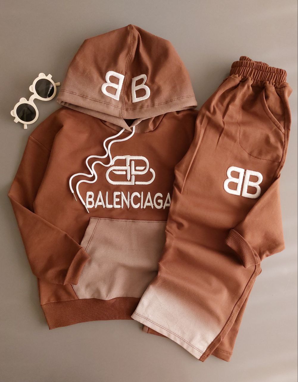 کلاه بالنسی (142742)