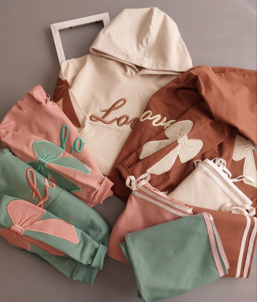 کلاهدار پاپیون (145661)