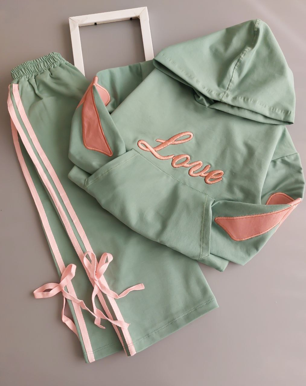 کلاهدار پاپیون (145661)