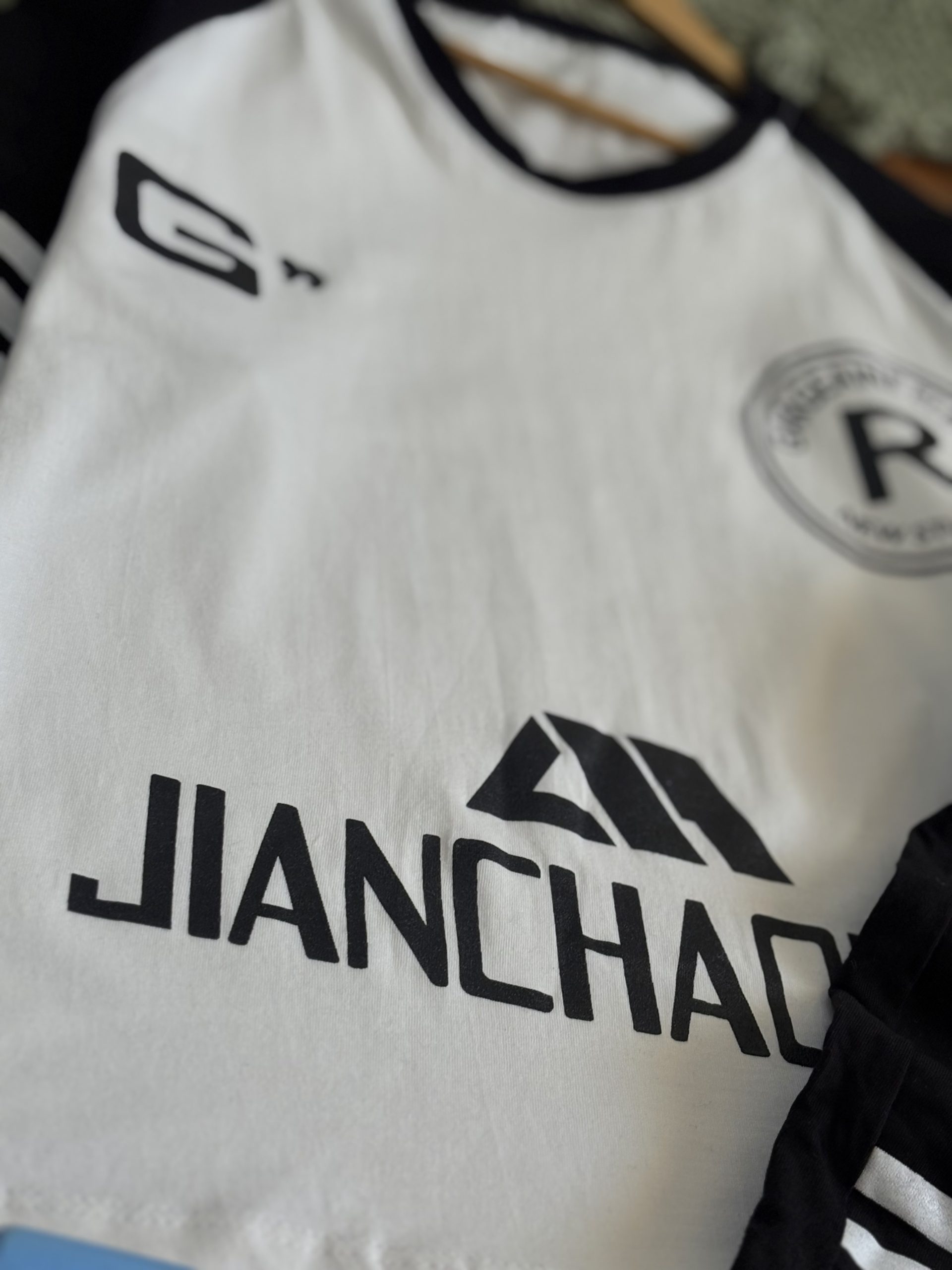 ارر سفید (161543)