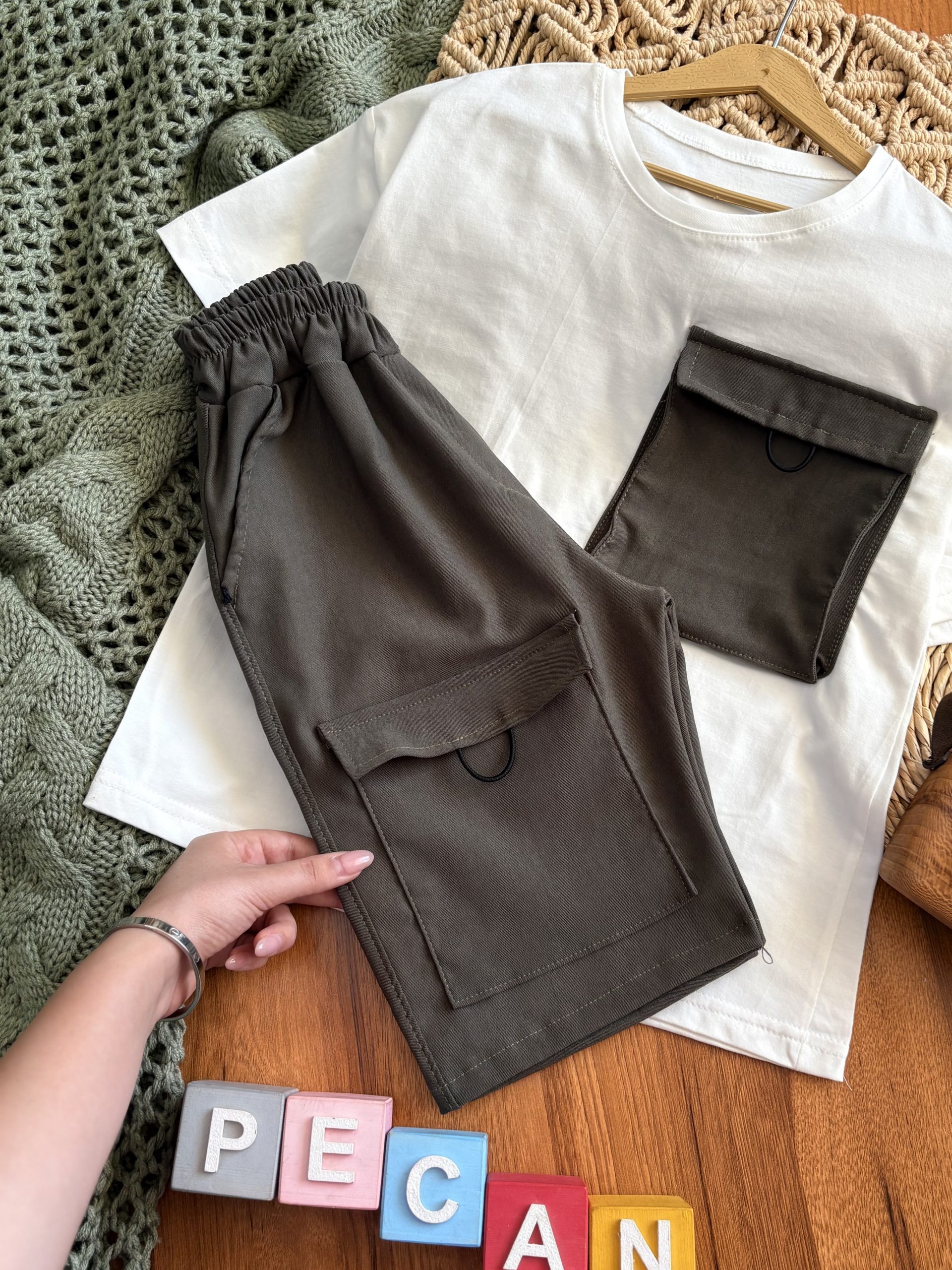 تک جیب سفید (168214)